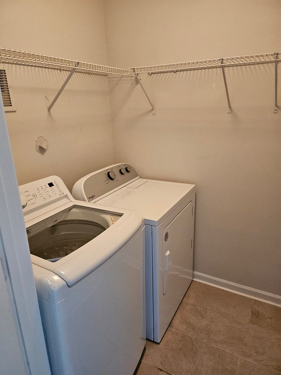 Washer and dryer on the first floor