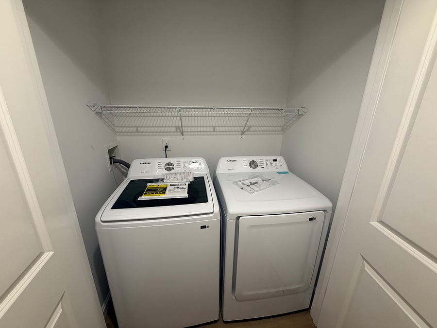 Furnished Finder property 1014541_1 photo 37