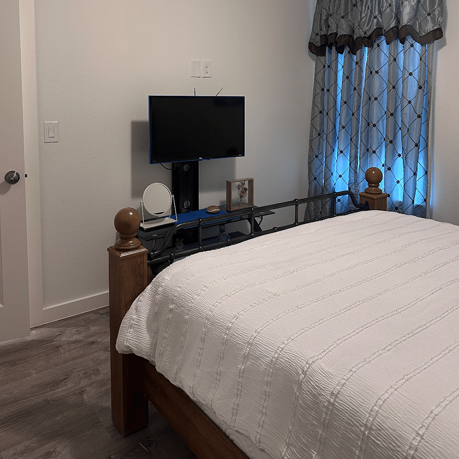 Furnished Finder property 1014718_1 photo 16