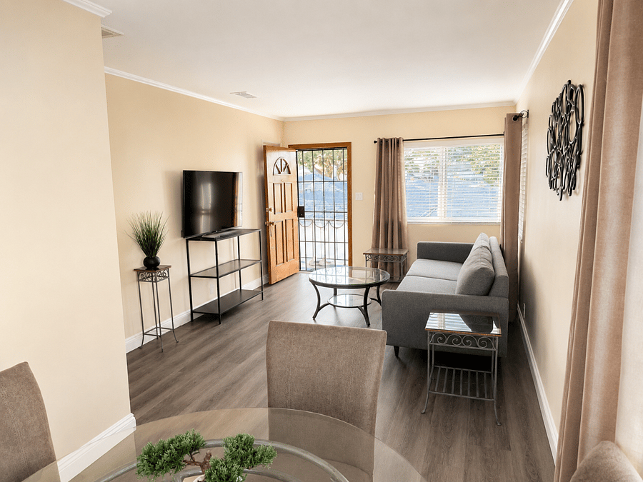 Furnished Finder property 1014740_1 photo 14
