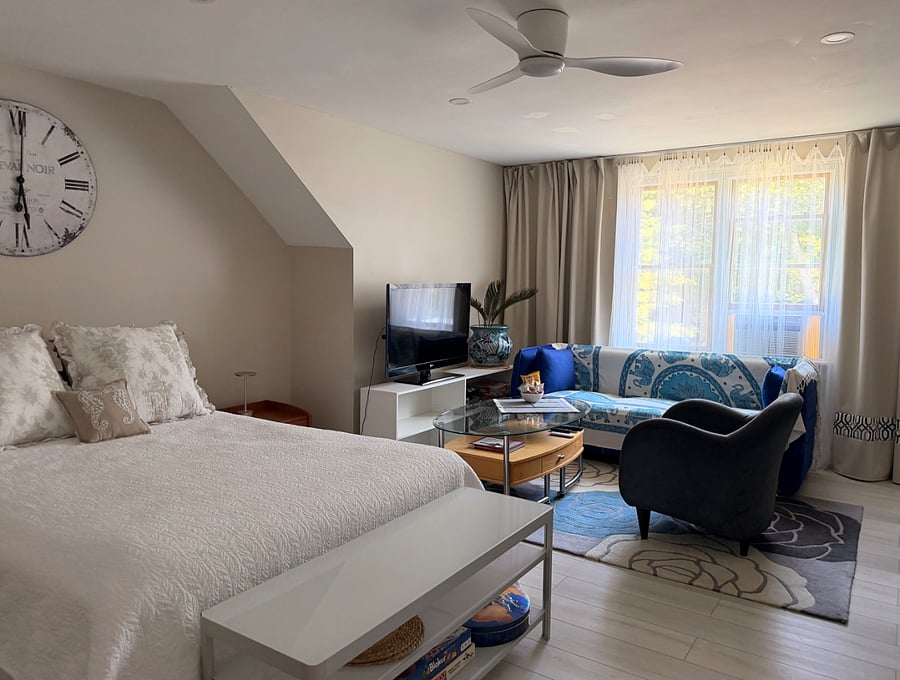 East bedroom