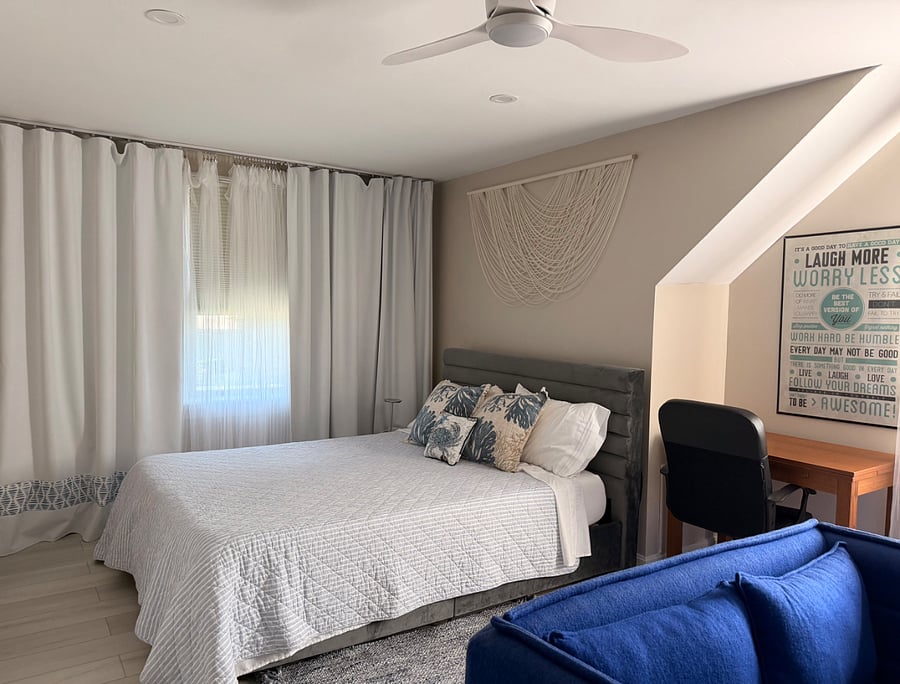 West bedroom