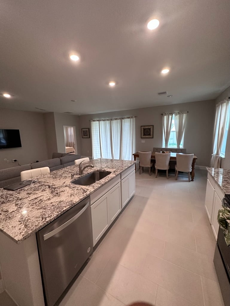 Furnished Finder property 1014759_1 photo 17