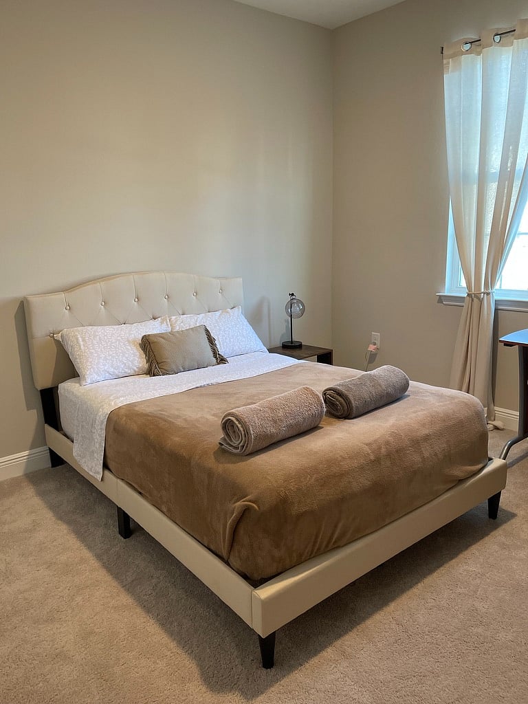Furnished Finder property 1014759_1 photo 40