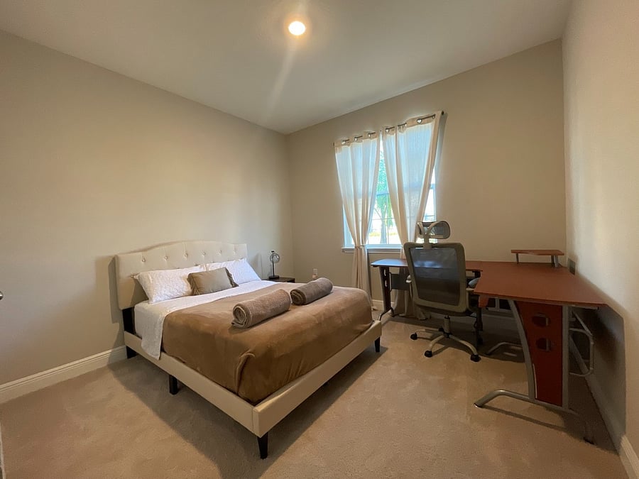 Furnished Finder property 1014759_1 photo 42
