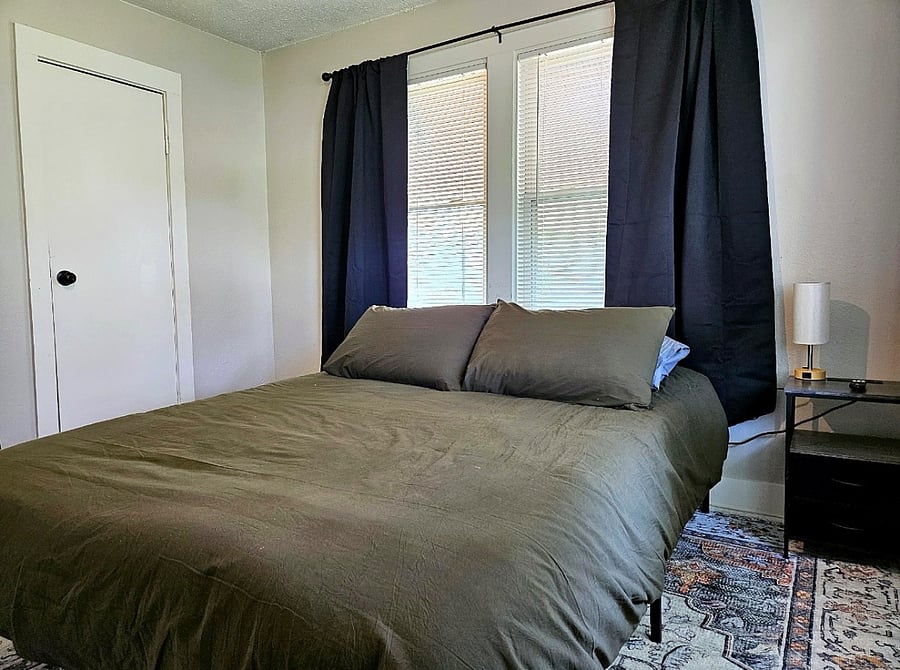 Furnished Finder property 1014809_1 photo 2