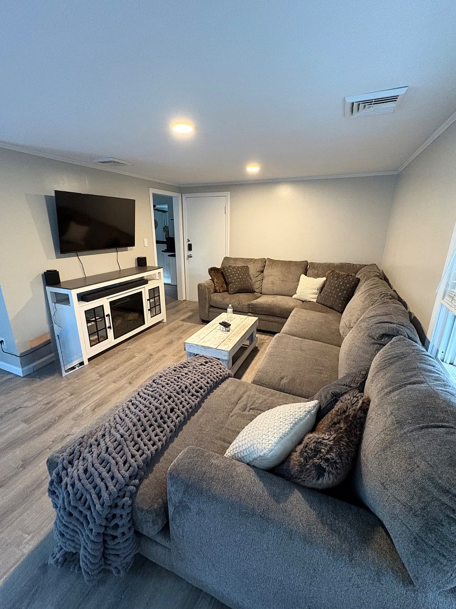 Furnished Finder property 1014850_1 photo 3