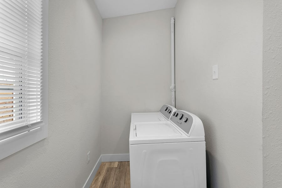 Furnished Finder property 1014897_1 photo 10