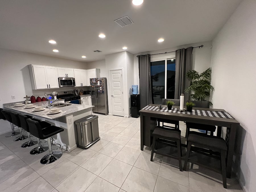 Furnished Finder property 1014899_1 photo 2