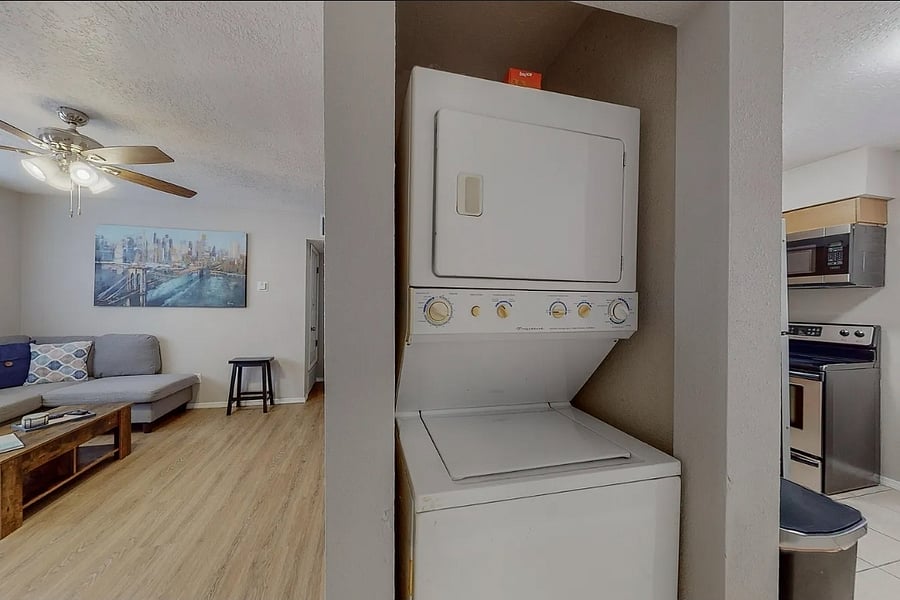 Furnished Finder property 1014902_1 photo 23