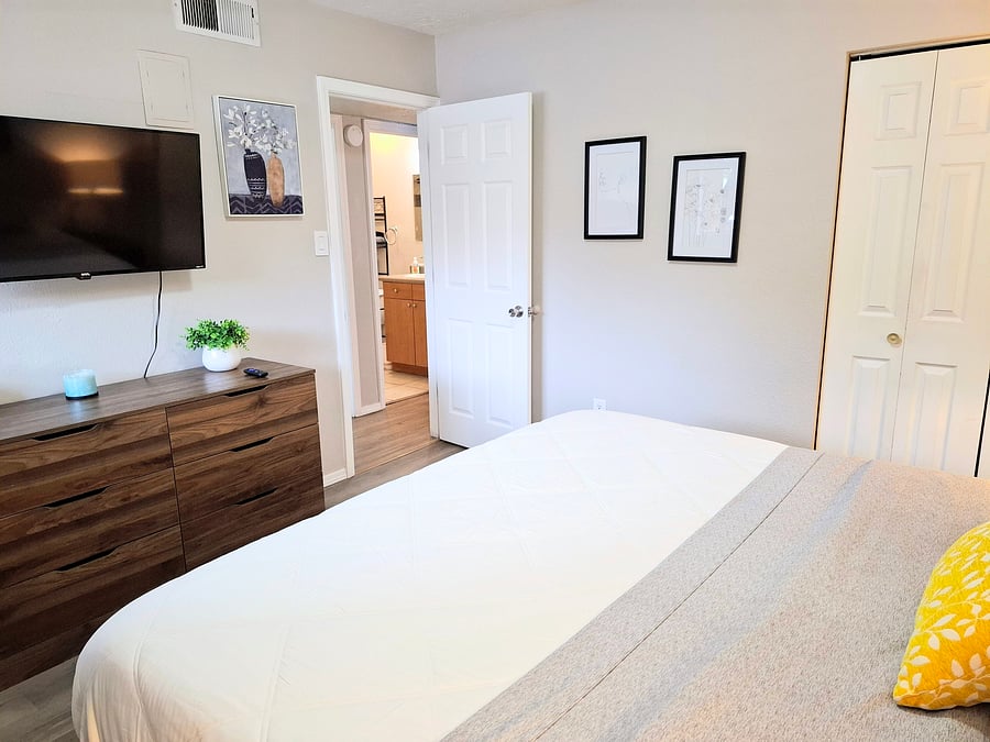 Furnished Finder property 1014902_1 photo 33