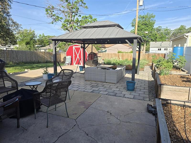 Backyard chill space