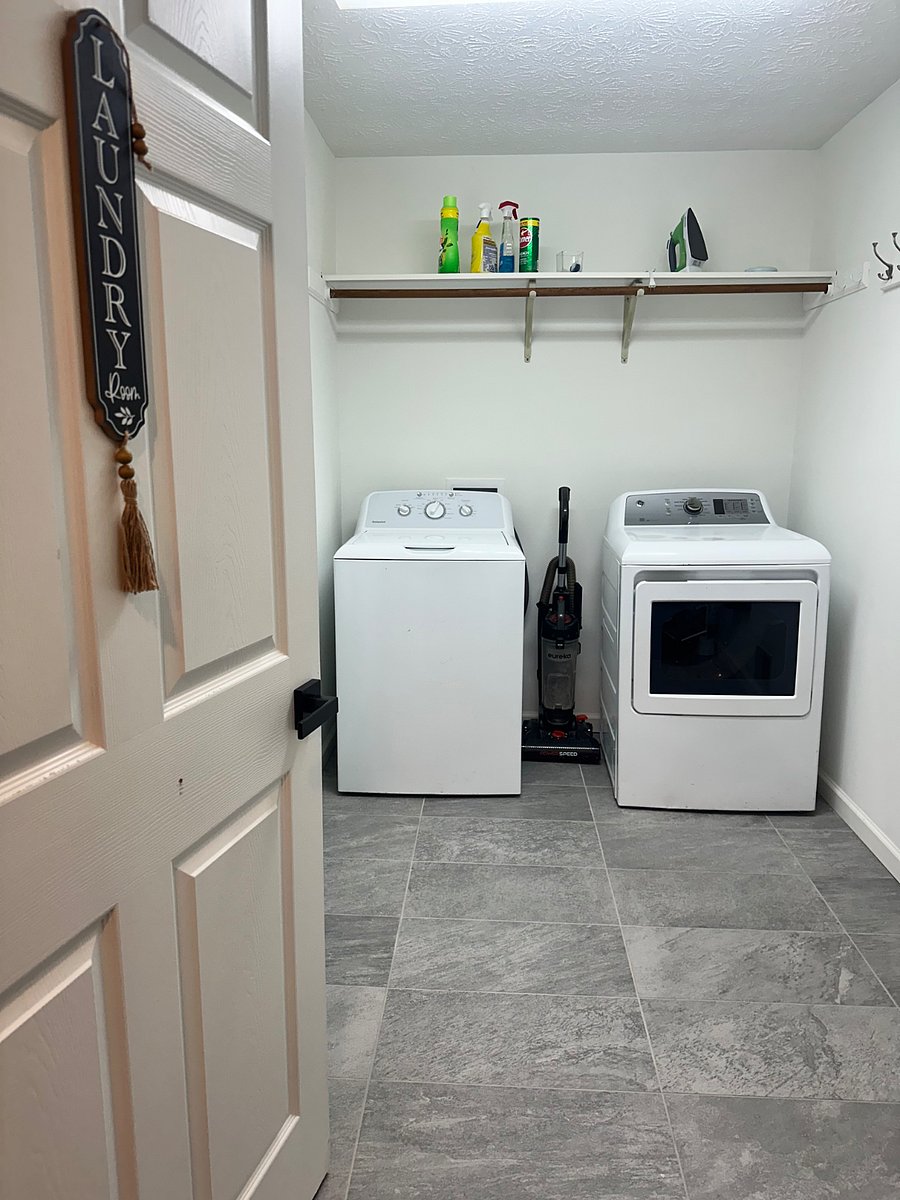 Furnished Finder property 1014927_1 photo 11