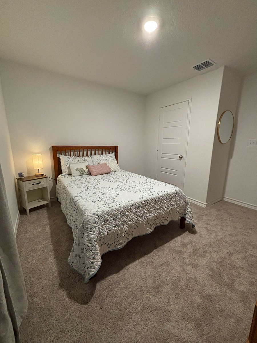 Furnished Finder property 1014928_1 photo 2