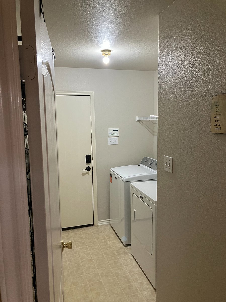 Furnished Finder property 1015026_1 photo 23