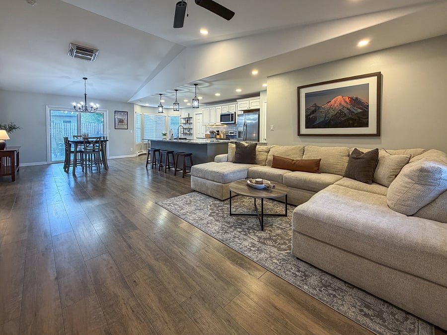 Furnished Finder property 1015037_1 photo 2