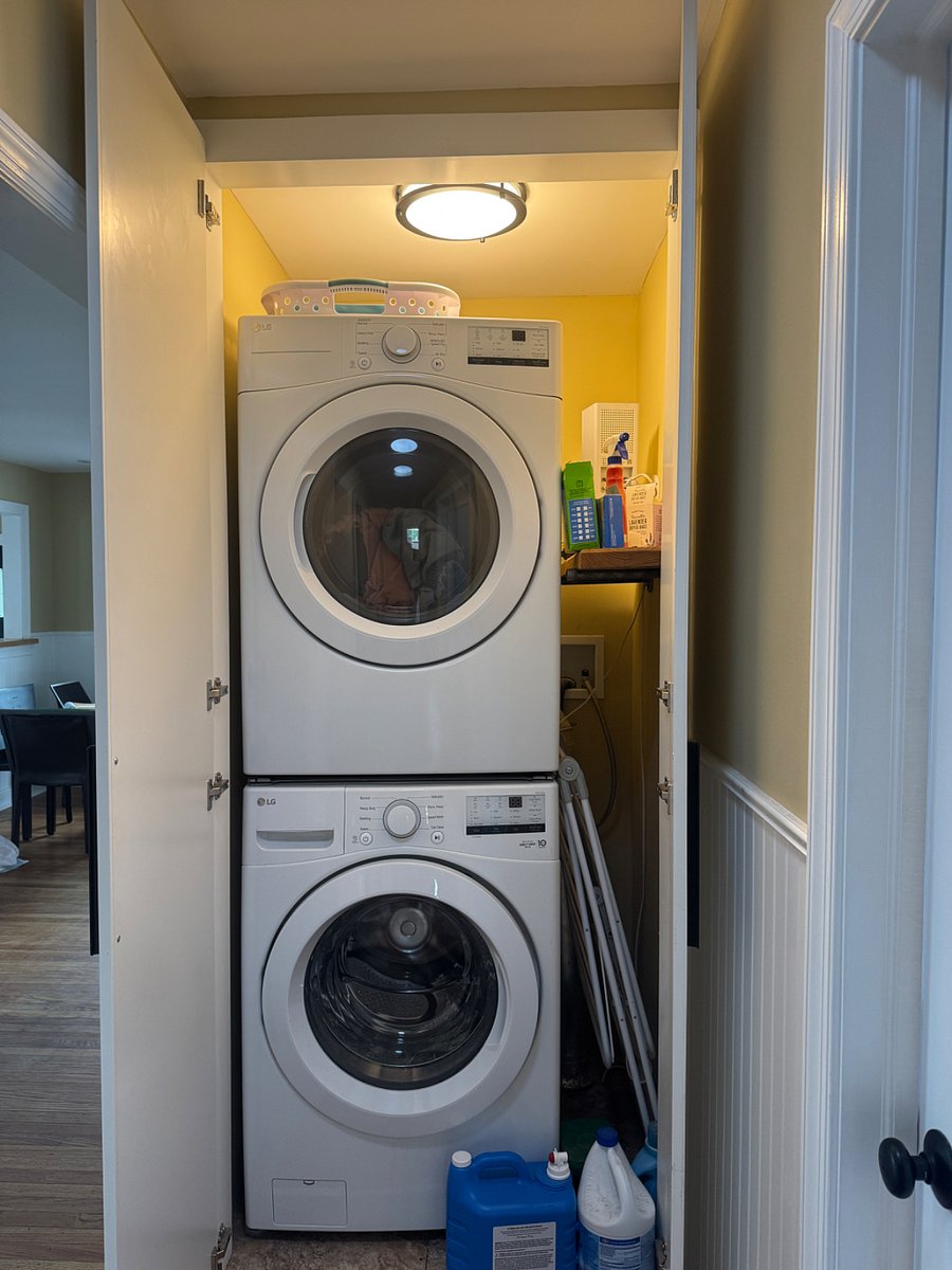 Hallway laundry closet