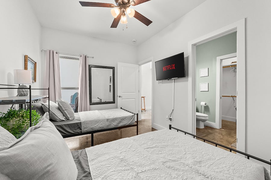 Furnished Finder property 1015054_1 photo 8