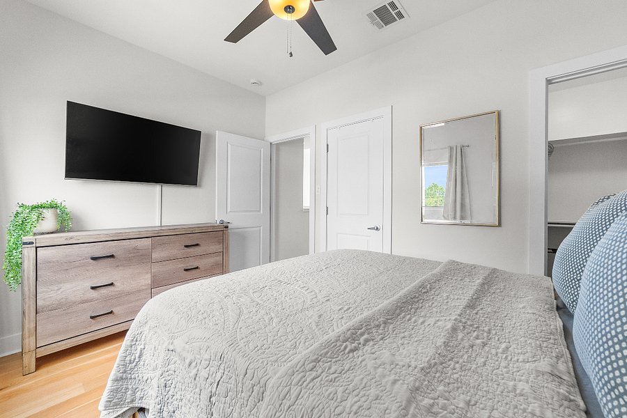 Furnished Finder property 1015054_1 photo 17