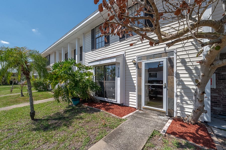 Furnished Finder property 1015057_1 photo 30