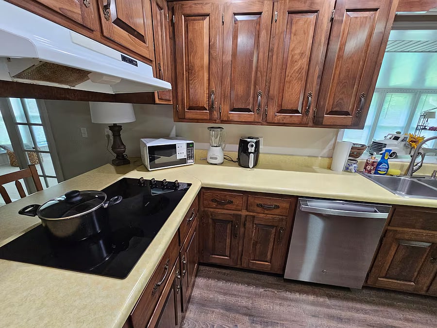 Furnished Finder property 1015063_1 photo 9