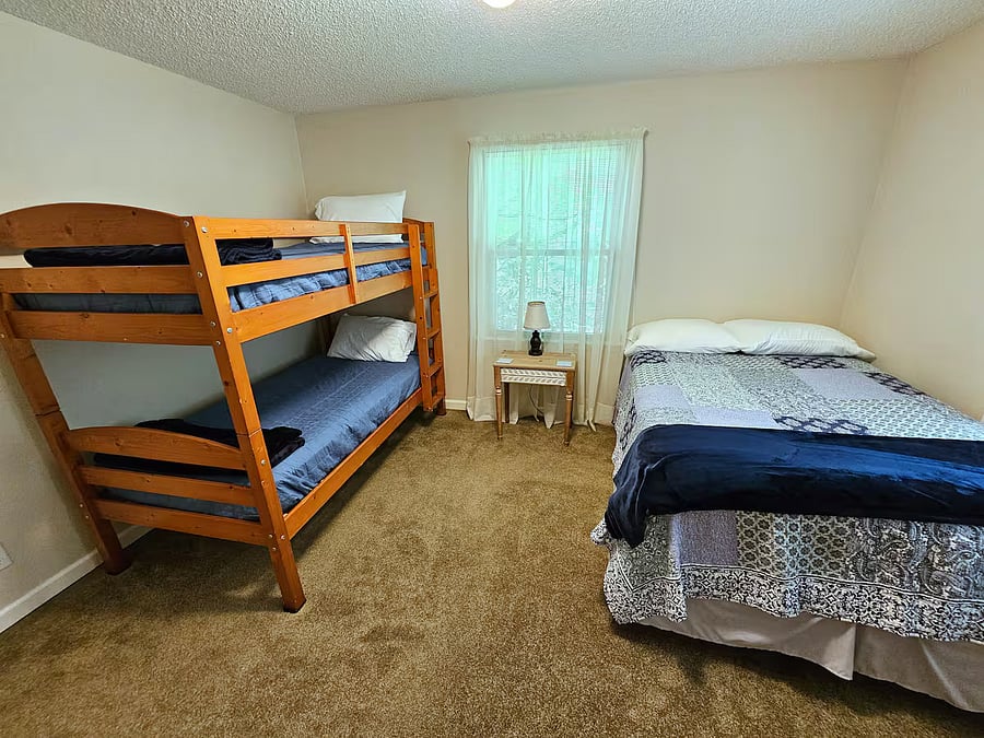 Furnished Finder property 1015063_1 photo 38