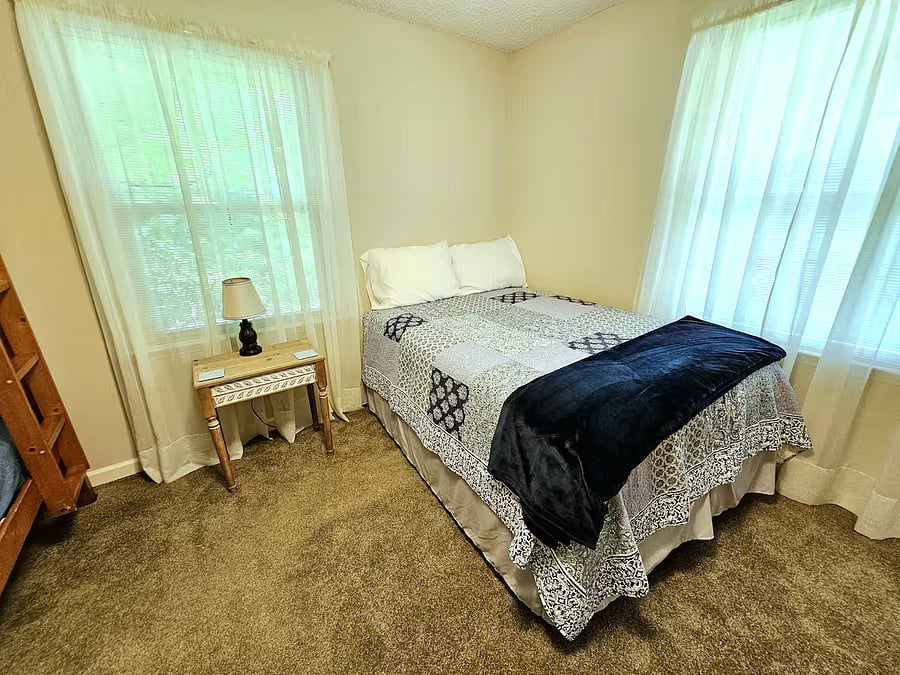 Furnished Finder property 1015063_1 photo 39