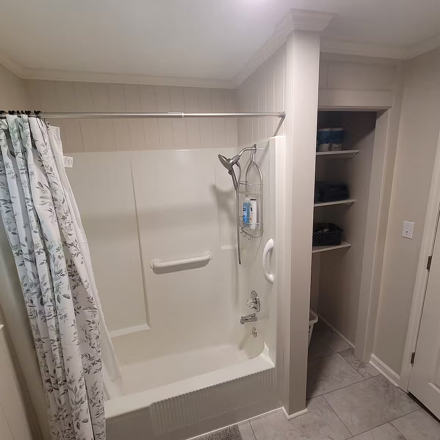 Furnished Finder property 1015063_1 photo 43