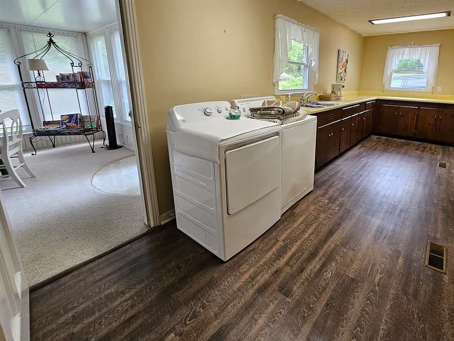 Furnished Finder property 1015063_1 photo 46