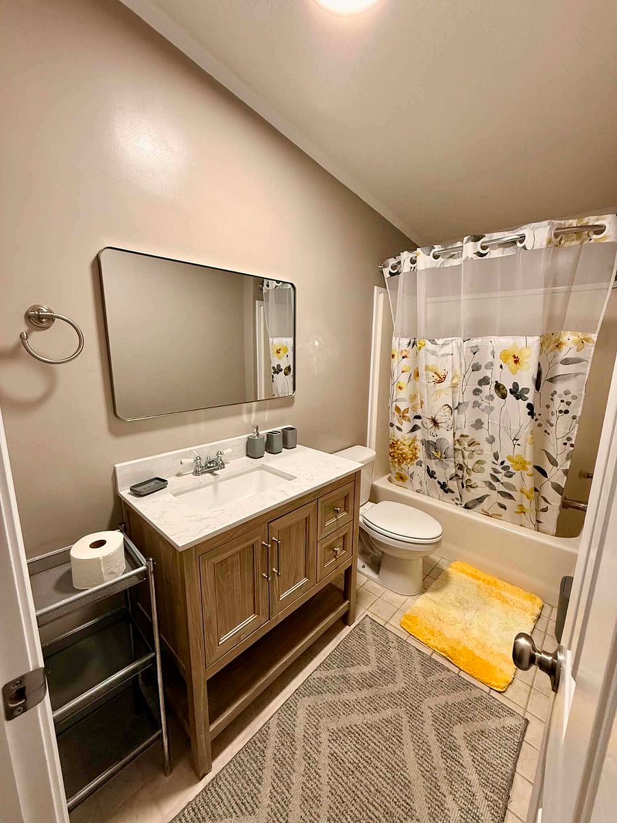 Furnished Finder property 1015087_1 photo 11