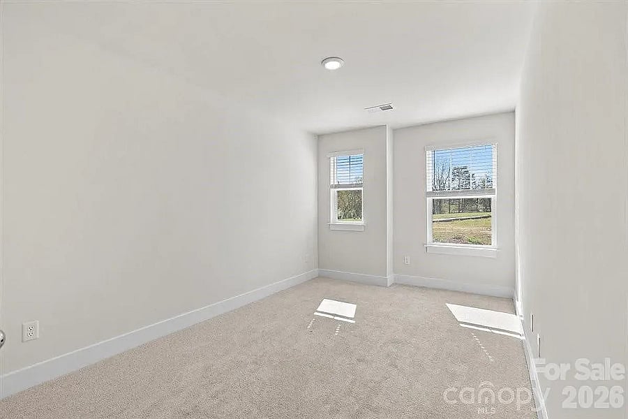 Furnished Finder property 1015095_1 photo 16