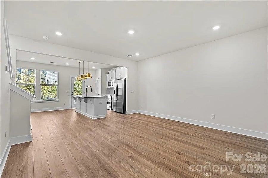 Furnished Finder property 1015095_1 photo 7