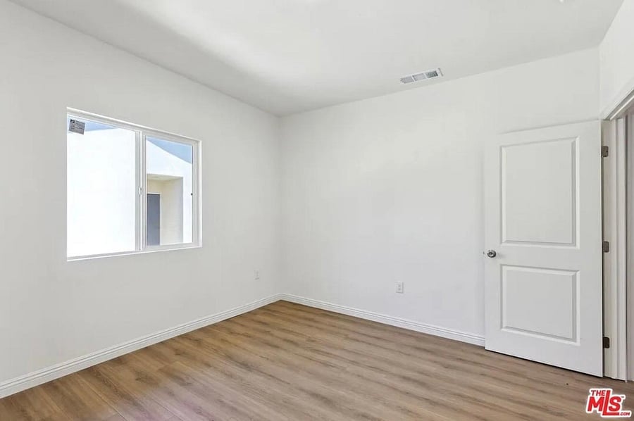 Furnished Finder property 1015099_1 photo 9