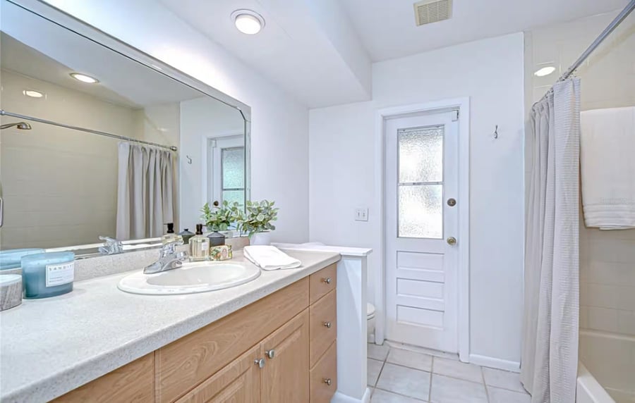 Furnished Finder property 1015101_1 photo 20