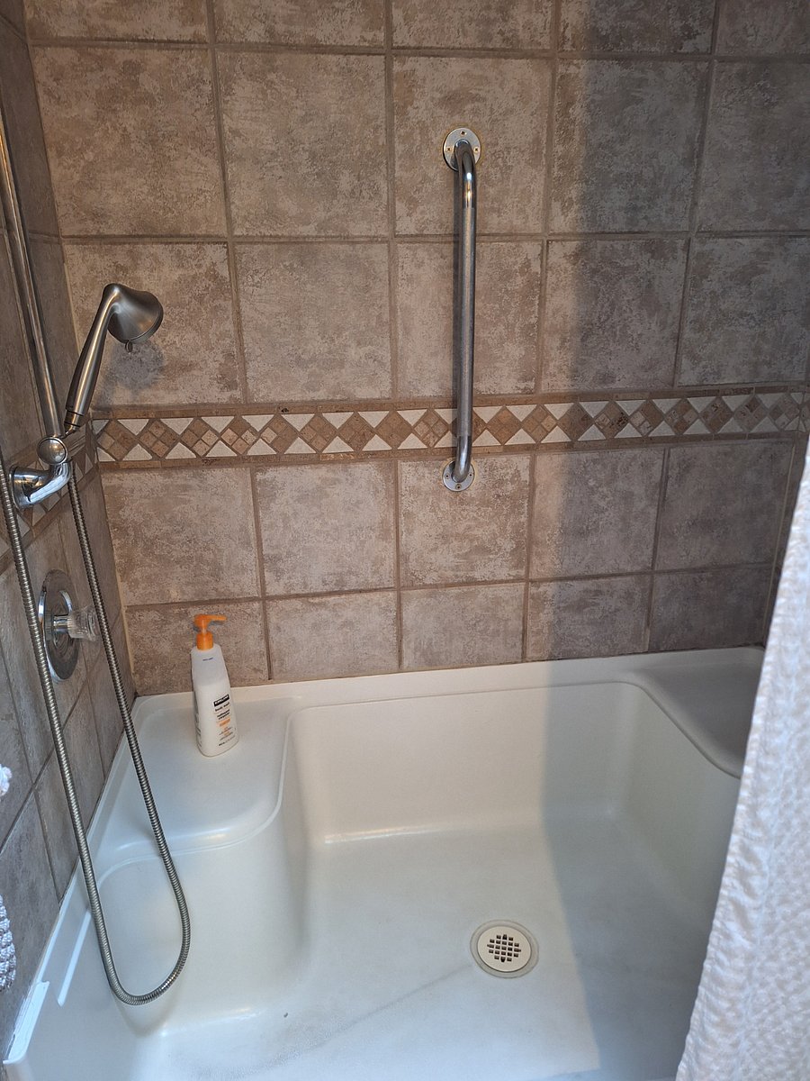 Hall bath