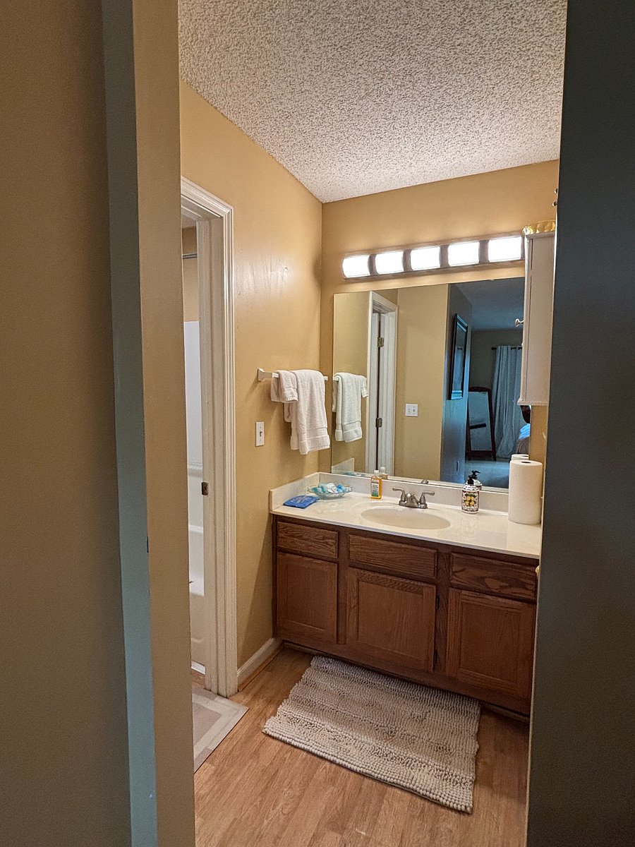 Furnished Finder property 1015109_1 photo 13