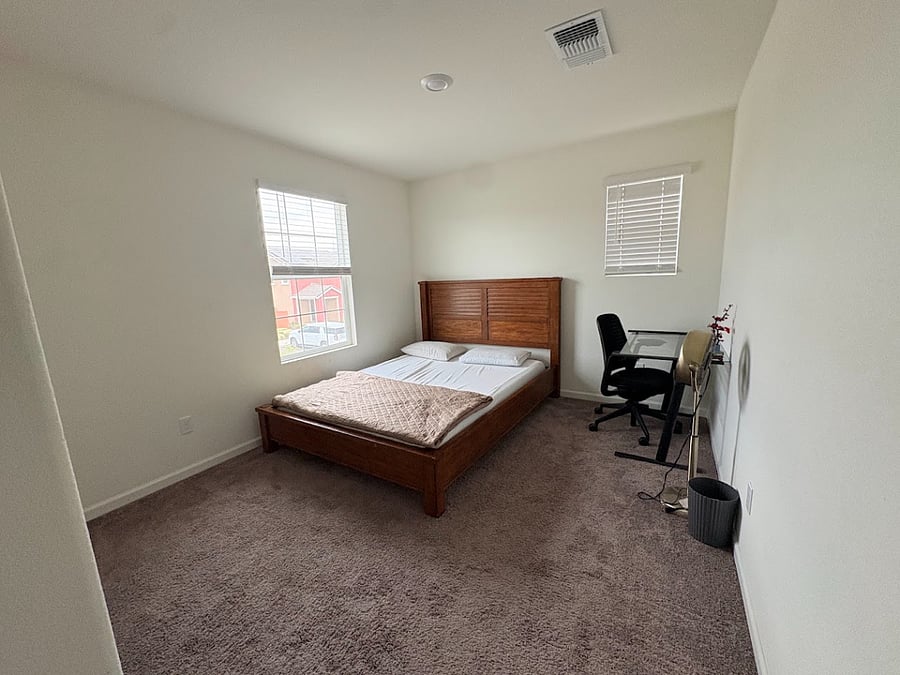 Furnished Finder property 1015121_1 photo 38