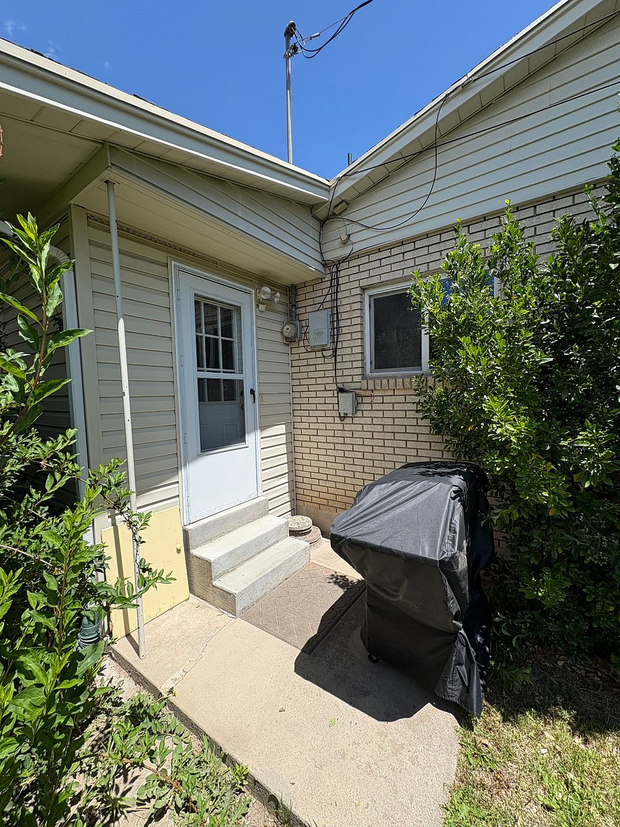Furnished Finder property 1015183_1 photo 23