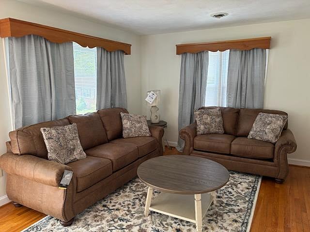 Furnished Finder property 1015187_1 photo 3