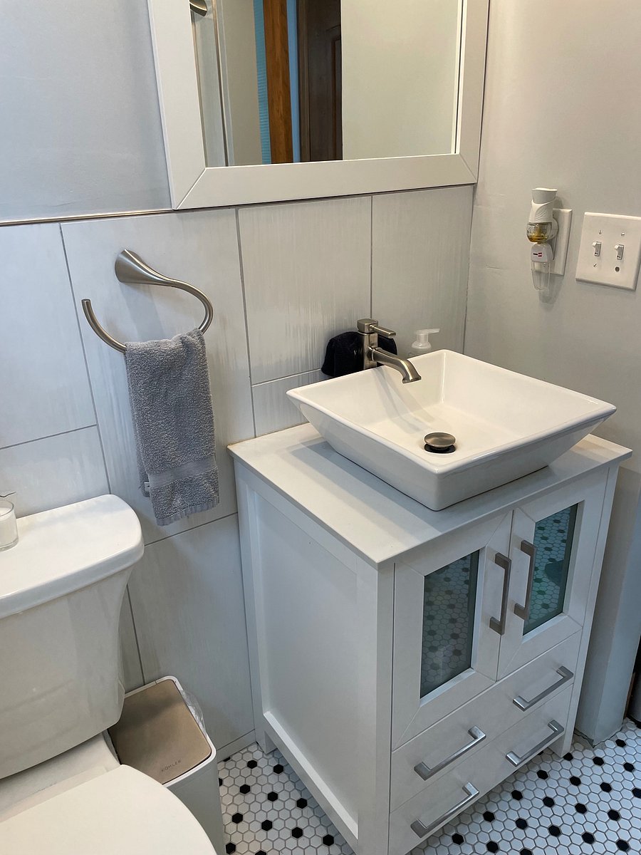 Bathroom 3