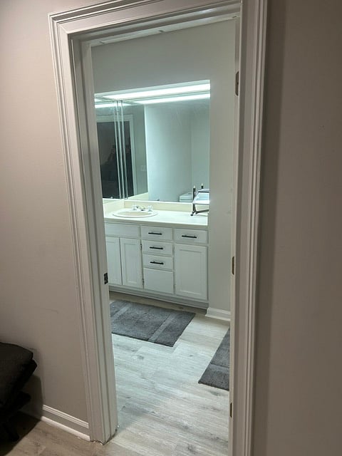 Furnished Finder property 1015247_1 photo 12