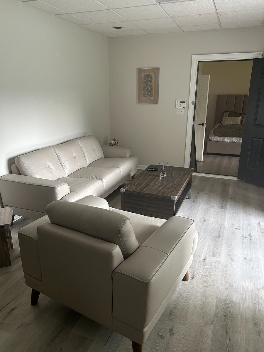 Furnished Finder property 1015247_1 photo 2