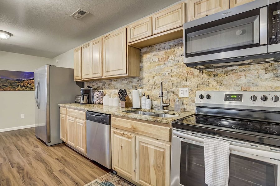 Furnished Finder property 1015253_1 photo 14