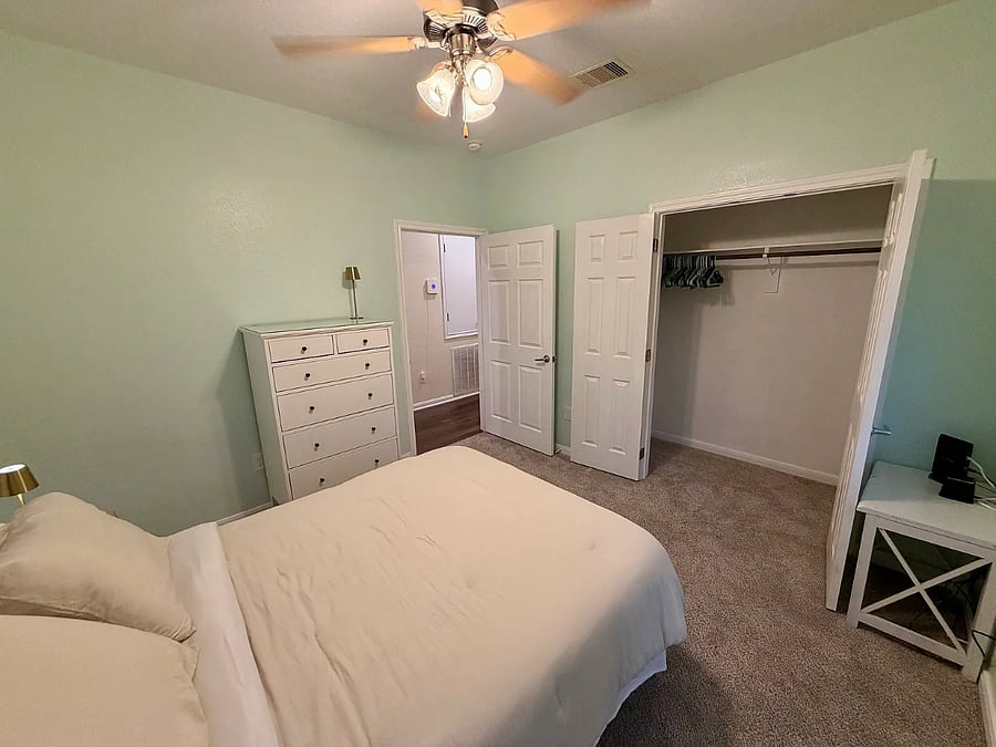 Furnished Finder property 1015254_1 photo 16