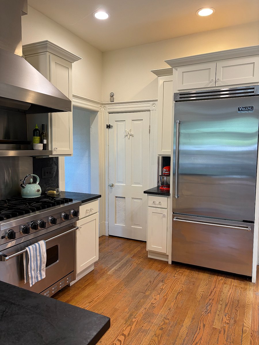 State-of-the art chef's kitchen with Viking appliances and ample counter top and storage space