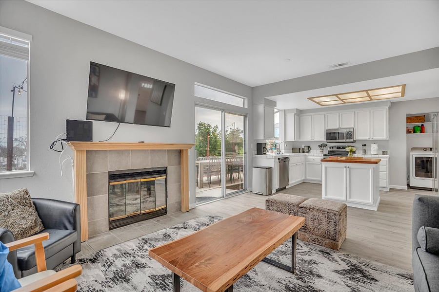 Furnished Finder property 1015266_1 photo 15