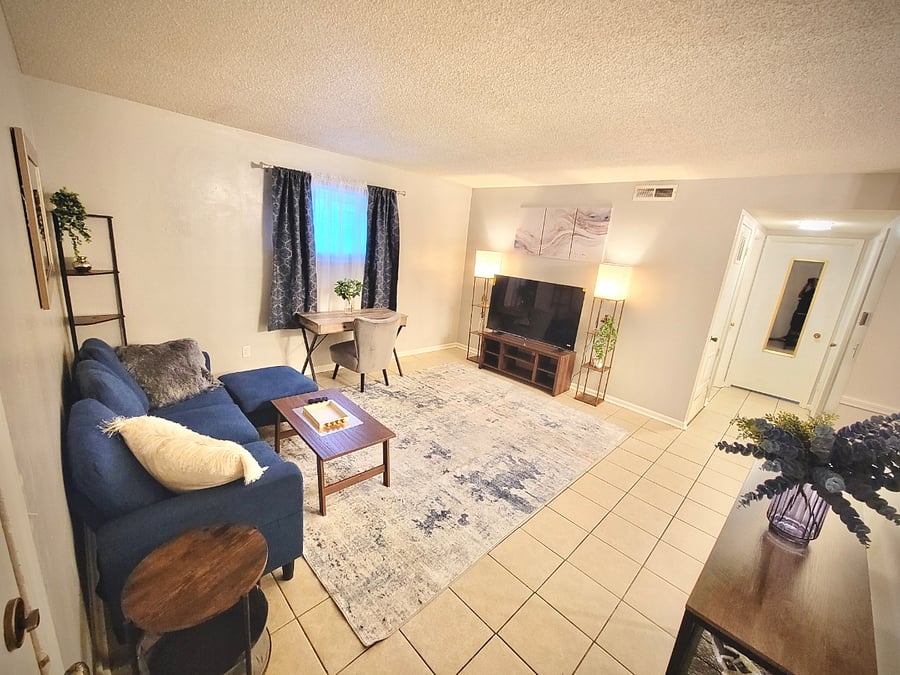 Furnished Finder property 1015267_3 photo 4