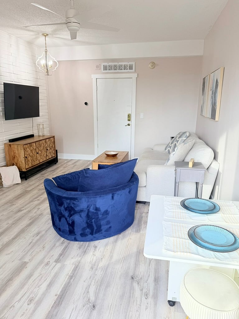 Furnished Finder property 1015268_1 photo 25