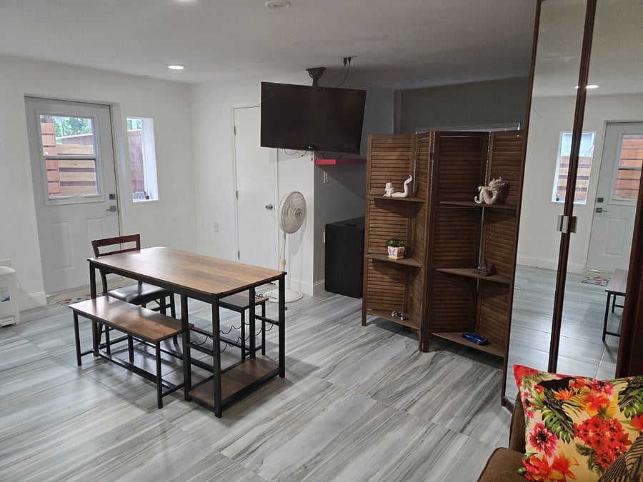 Furnished Finder property 1015280_1 photo 23