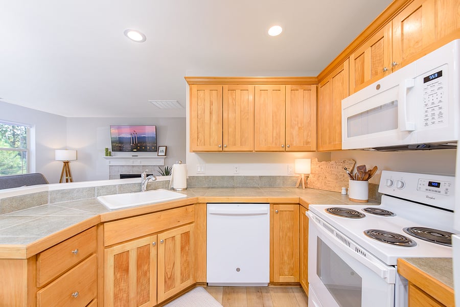 Furnished Finder property 1015289_1 photo 3